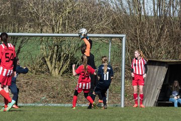 Bild 42 - C-Juniorinnen TSV Zarpen - TuS Tensfeld : Ergebnis: 2:1